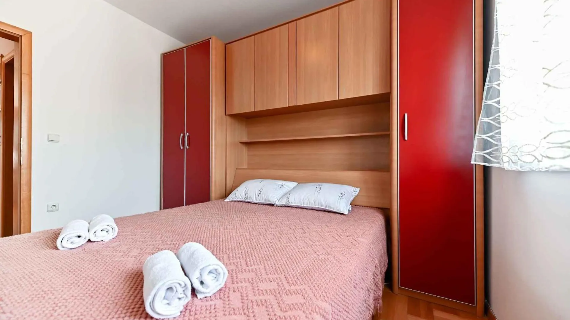 Apartment In Biograd Na Moru 50616